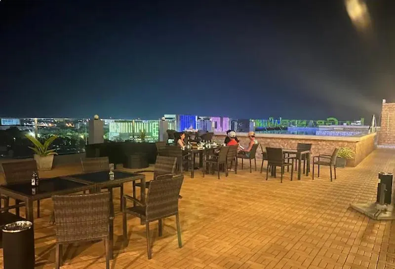 1108 Lagrande2 11Floor Rooftop Swiming Angeles Walking Street מלון דירות