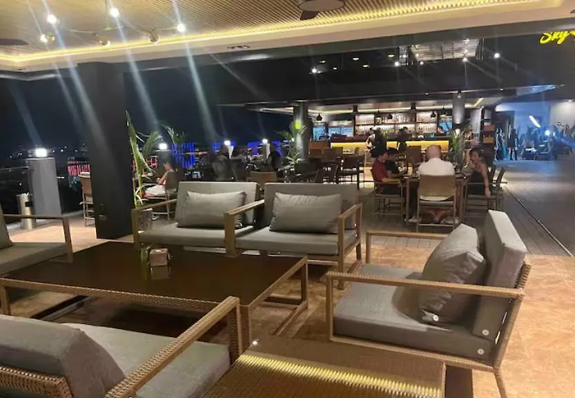 1108 Lagrande2 11Floor Rooftop Swiming Angeles Walking Street מלון דירות